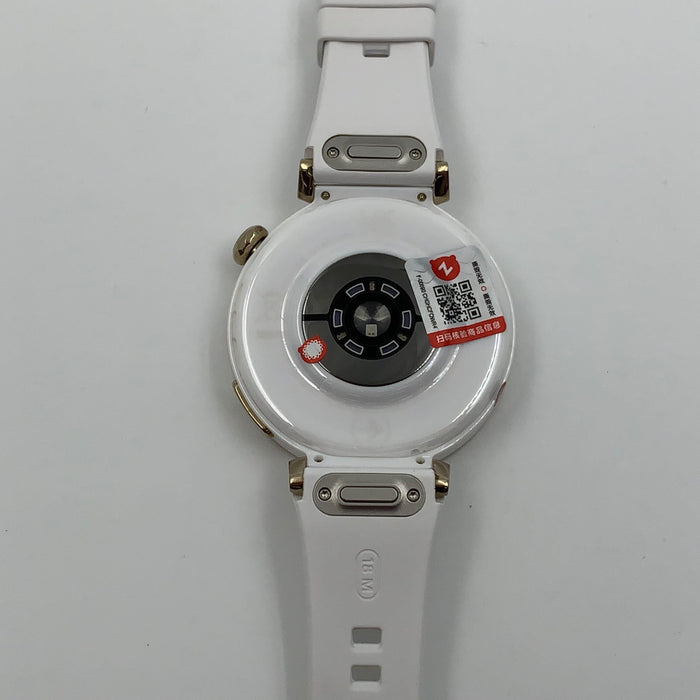 Huawei WATCH GT 5 Pro — exemplaire 374263572 — photo réelle 5