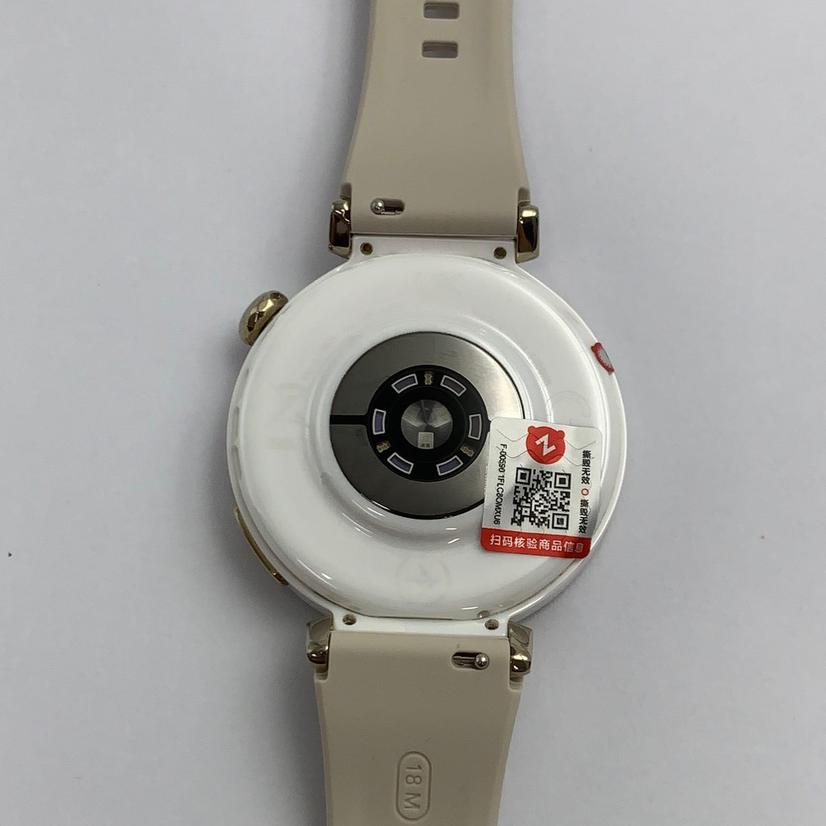 Huawei WATCH GT 5 Pro — exemplaire 371832592 — photo réelle 3