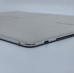 Coloris blanc : port USB-C